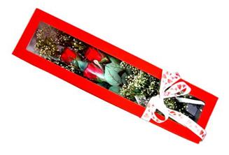  Trabzon uluslararası çiçek gönderme  Kutuda 3 adet gül