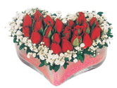  Trabzon çiçek siparişi vermek  mika kalpte kirmizi güller 9 