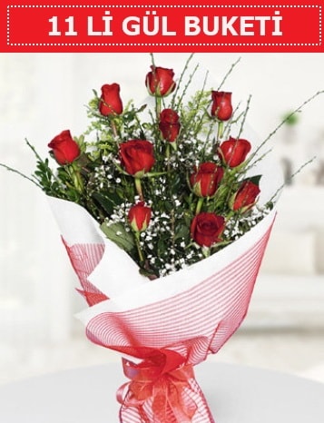 11 adet kırmızı gül buketi Aşk budur  Trabzon internetten çiçek satışı 
